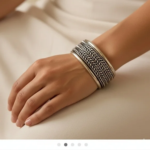 Chic Silver Rope Design Cuff Bracelet Vintage. - Picture 1 of 6